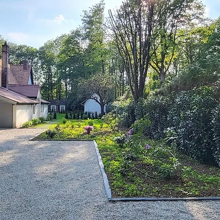 Villa 1h De Paris Magnifique Maison 240m, Piscine Chauffee, Jardin 5500m *