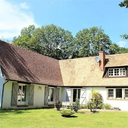 Villa 1h De Paris Magnifique Maison 240m, Piscine Chauffee, Jardin 5500m